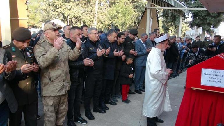 Beyin kanamasından hayatını kaybeden uzman çavuşa acı veda