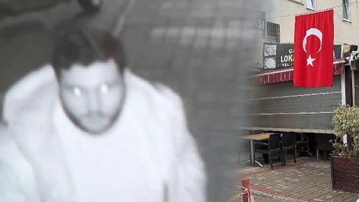 Kameralar incelenince ortaya çıktı! Türk bayrağını bıçakla kesti