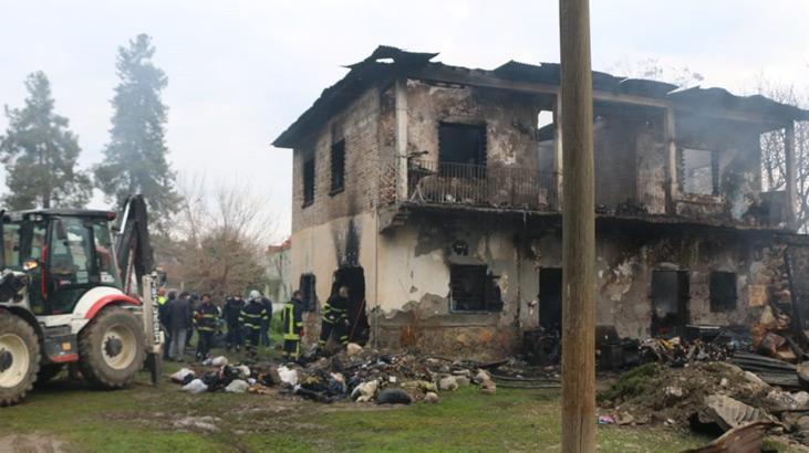 Adana'da kahreden olay! Anne ve iki çocuğu yangında öldü