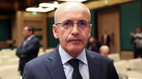 Bakan Şimşek’ten uyarı: Banka hesaplarınızı kimseye kullandırmayın
