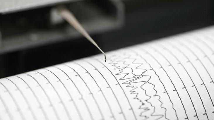 İzmir açıklarında deprem! AFAD verileri paylaştı