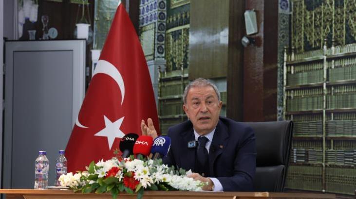 Hulusi Akar: Mehmetçiğin nefesi teröristlerin ensesinde