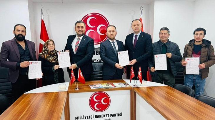 Gelecek Partisi’nde toplu istifa! MHP’ye geçtiler