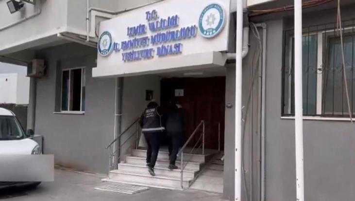 İzmir’de FETÖ gözaltıları