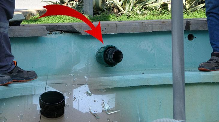 Akıllara zarar olay! Süs havuzunun tıpası faciaya neden oluyordu