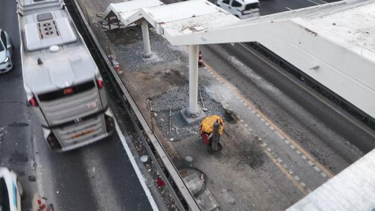 Metrobüs durağında 45 günlük çalışma