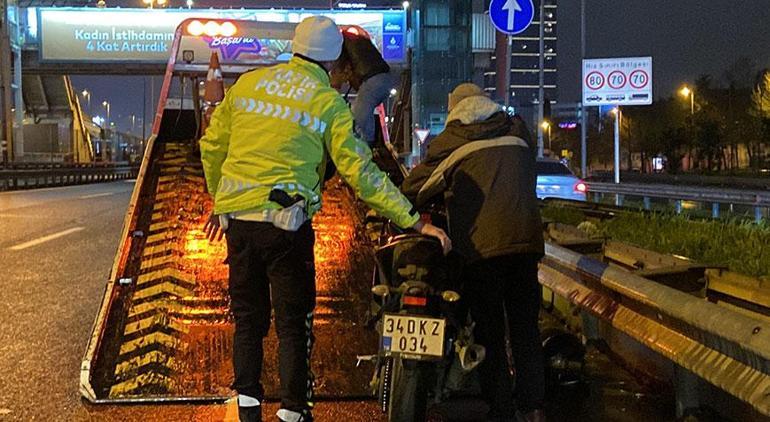 E-5 Karayolu'nda feci kaza! Bariyerlere çarpan motosikletin sürücüsü hayatını kaybetti