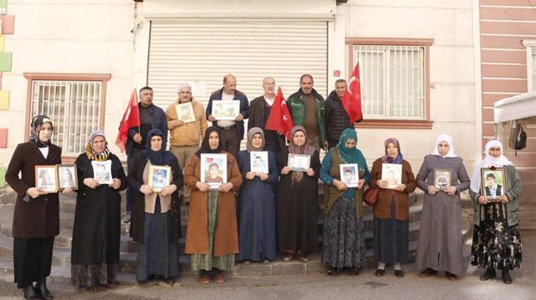 Evlat nöbetindeki anneden kızına 'Gel, teslim ol' çağrısı