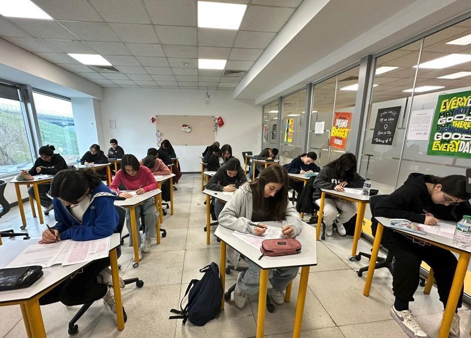 LGS heyecanı! Demirören Medya Lisesi'nde deneme sınavı