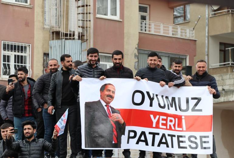 'Ben buranın yerli patatesiyim'! Belediye başkan adayı vaatlerini sıraladı