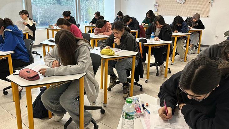 LGS heyecanı! Demirören Medya Lisesi’nde deneme sınavı