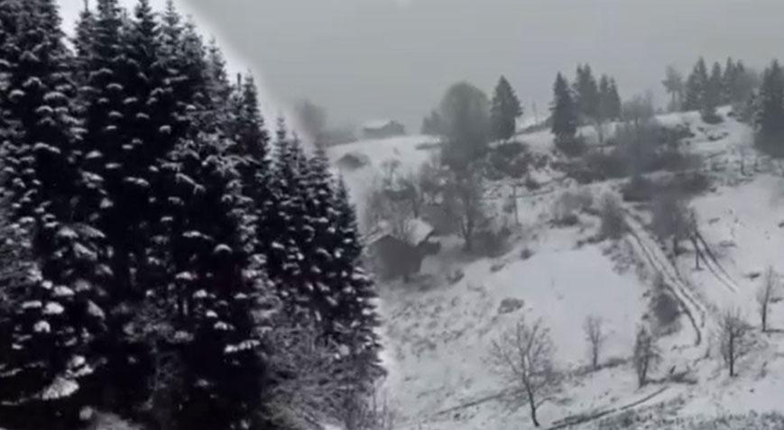 Meteoroloji uyarmıştı! Kar yine İstanbul’un kapısına dayandı