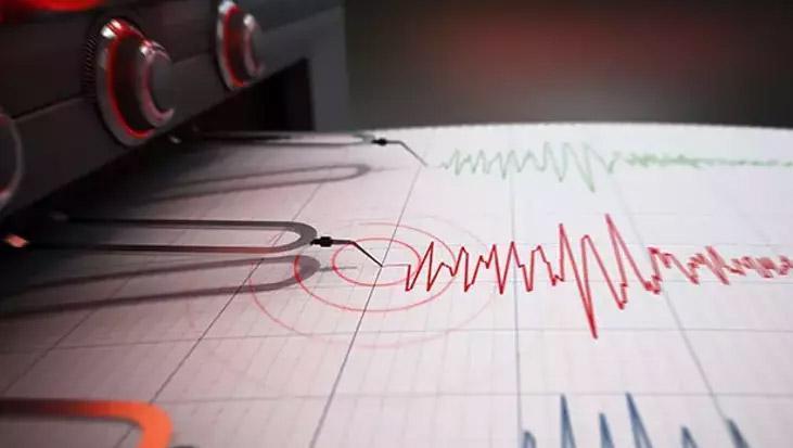 Son dakika: İstanbul’da hissedilen deprem