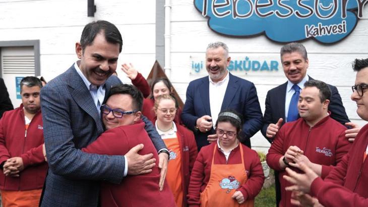 Cumhur İttifakı İBB Başkan Adayı Murat Kurum, Tebessüm Kahvesi’ni ziyaret etti