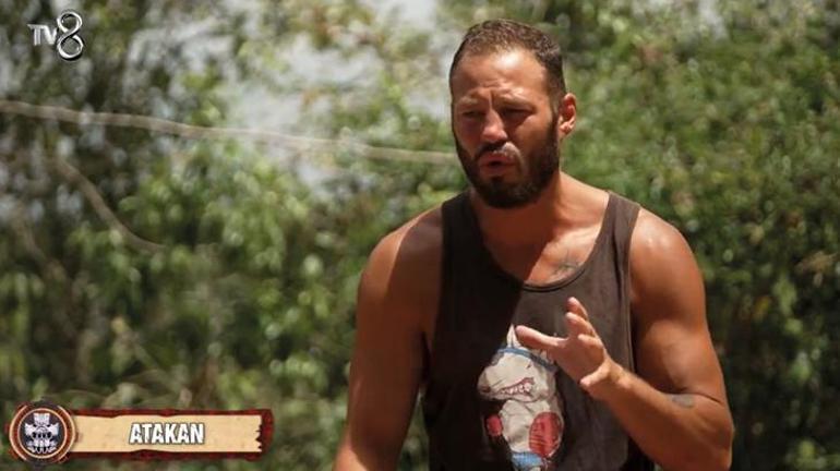 'Bil Bakalım' oyununda ödülü kazanan takım belli oldu! 'Survivor'ın en zayıf 3 erkeği takımda'