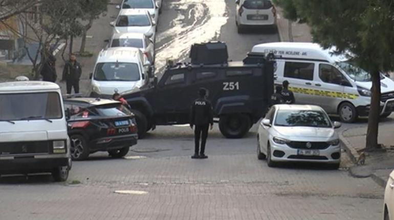 Hayır yemeğindekilere silahla saldırdılar! Vatandaşlar yakalayıp polise teslim etti