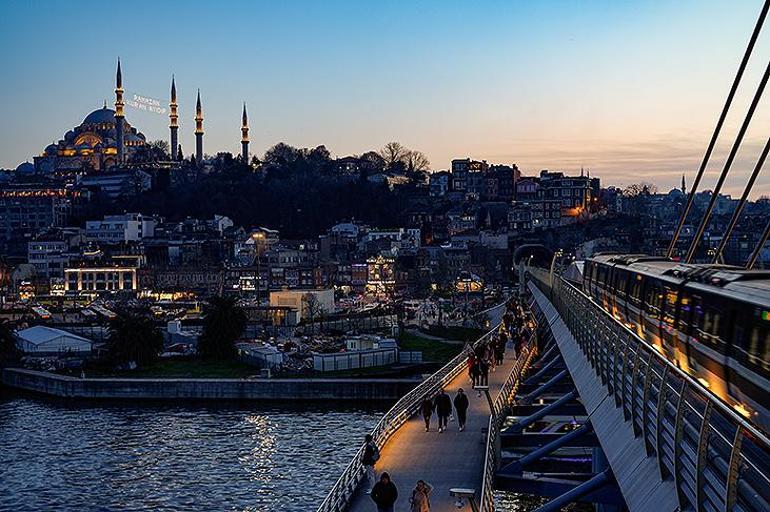 Türkiye seçimleri dünyada manşet... 'Boğaz'ın gardiyanı İstanbul'un tarihinde yeni bir sayfa açılıyor'