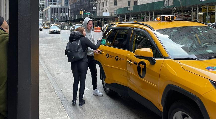 Son dakika… Eylem Tok ve oğlu Timur Cihantimur New York sokaklarında! Görüntüleri ortaya çıktı