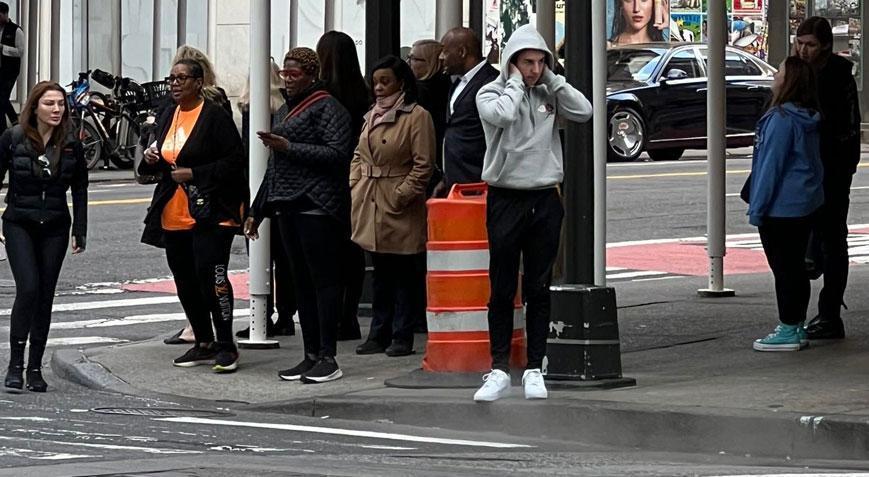 Son dakika… Eylem Tok ve oğlu Timur Cihantimur New York sokaklarında! Görüntüleri ortaya çıktı