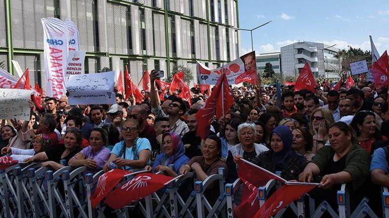 Özgür Özel: Seçmen bize tüketici kredisi değil, yatırım kredisi verdi