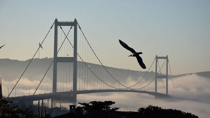 İstanbul Boğazı’nda gemi trafiği askıya alındı!