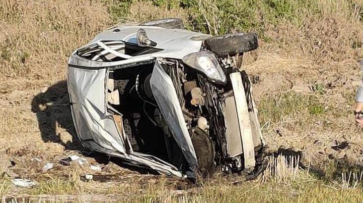 Edirne’de feci kaza! Otomobil tarlaya uçtu! 18 yaşındaki genç öldü