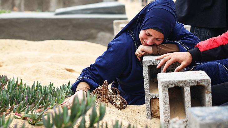 Gazze’de can kaybı 34 bine yaklaştı