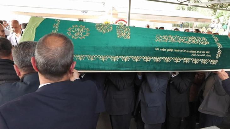 Prof. Dr. Sezer Hatemi’ye veda! Son yolculuğuna uğurlandı