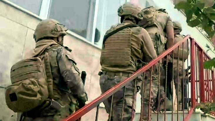 İzmir’de FETÖ’ye yeni operasyon