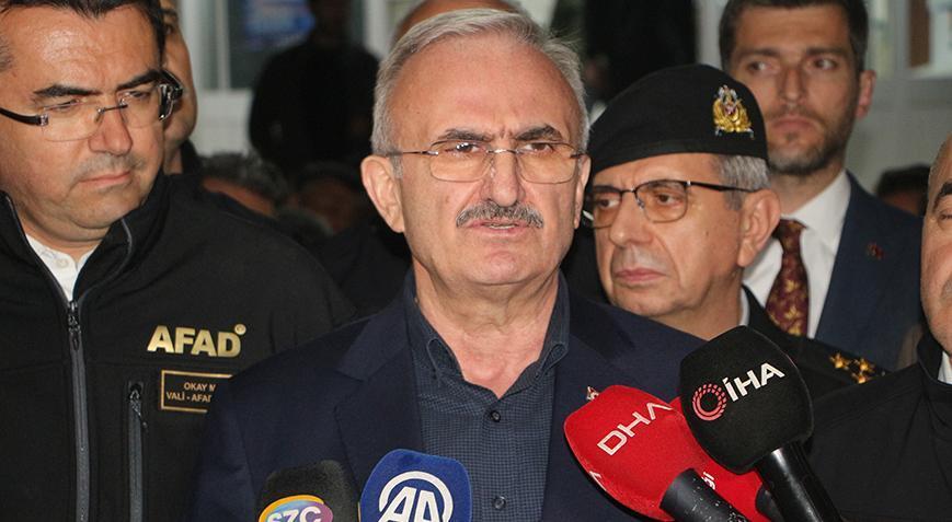 Tokat’taki deprem sonrası vatandaşlar geceyi sokakta geçiriyor