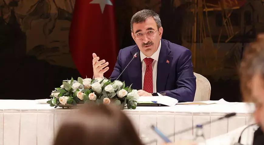 Son dakika: Cevdet Yılmaz: Emeklilerimizi enflasyona ezdirmeyiz