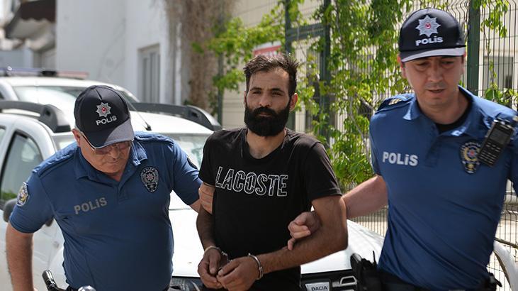 Eşinin kapıyı geç açmasından şüphelendi! Mutfak tezgah altında yakaladığı arkadaşını bıçakladı