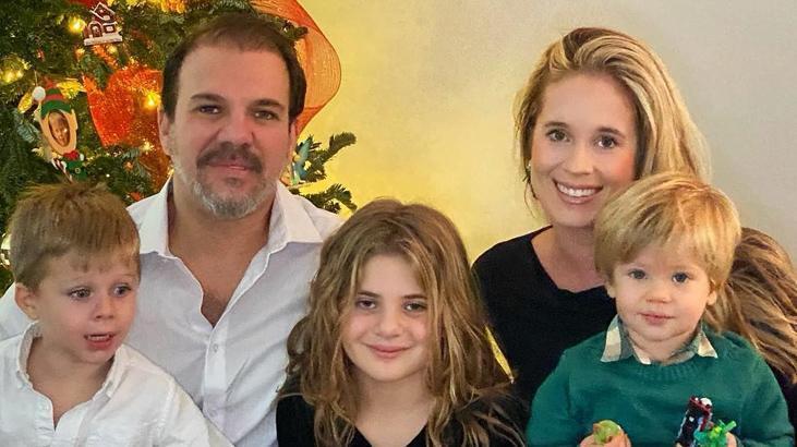 Beşinci kez baba olmak için gün sayıyor! Tolga Karel’den aşk pozu