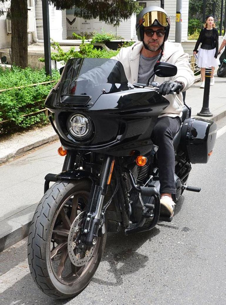 Engin Altan Düzyatan ile Neslişah Alkoçlar'dan İstanbul trafiğine motosikletli çözüm!