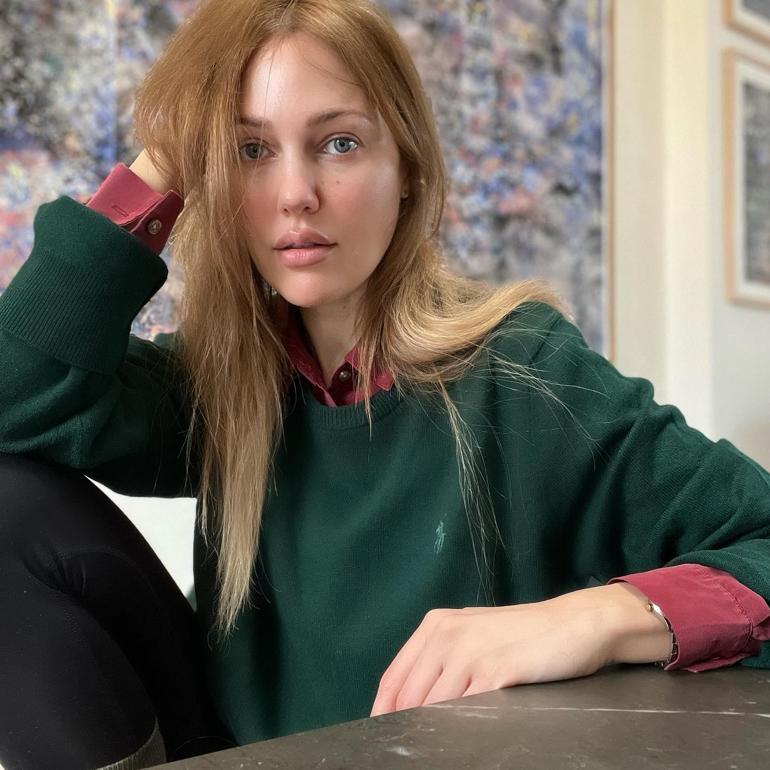 Meryem Uzerli aile yemeğine katıldı! Aldığı ücret dudak uçuklattı