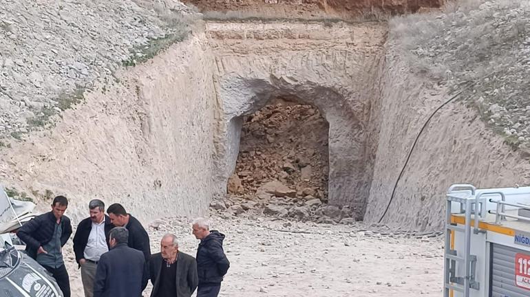 Son dakika... Niğde'de patates deposunda göçük: 2 ölü, 4 yaralı