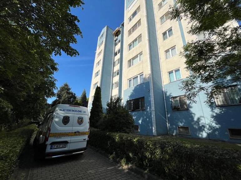 Apartman yönetici emekli başçavuştan komşusuna akılalmaz pusu