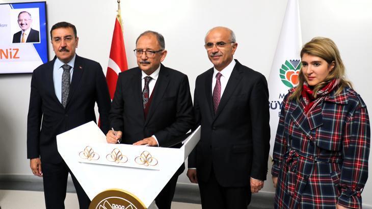 Bakan Özhaseki: Şimdi iş başında koşturma dönemi