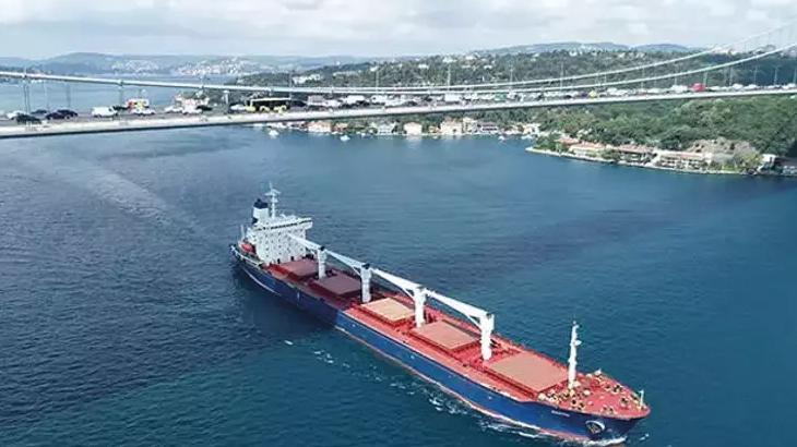İstanbul Boğazı’nda gemi trafiği askıya alındı