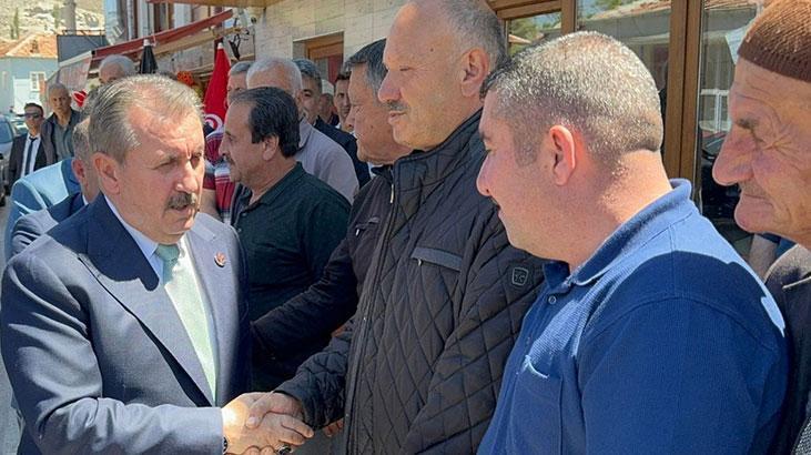 ‘Belediyeleri, arka odada oturan PKK’nın görevlendirdiği komiserler yönetirse devlet müsaade etmez’