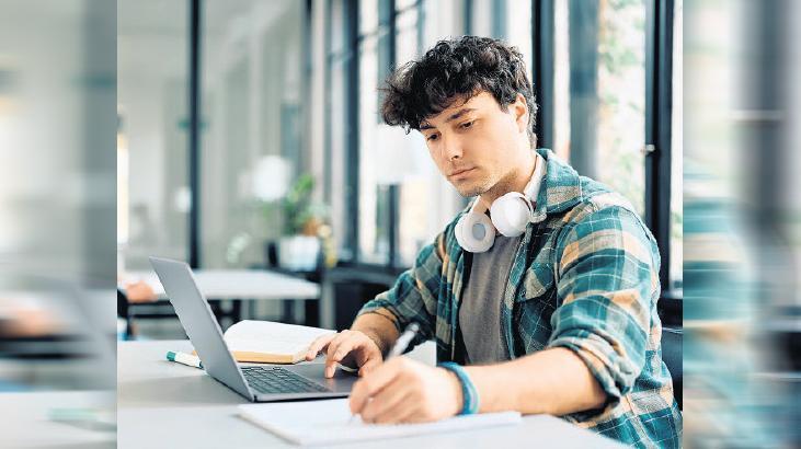 ‘Hocam yapay zekâ değil ben yaptım’