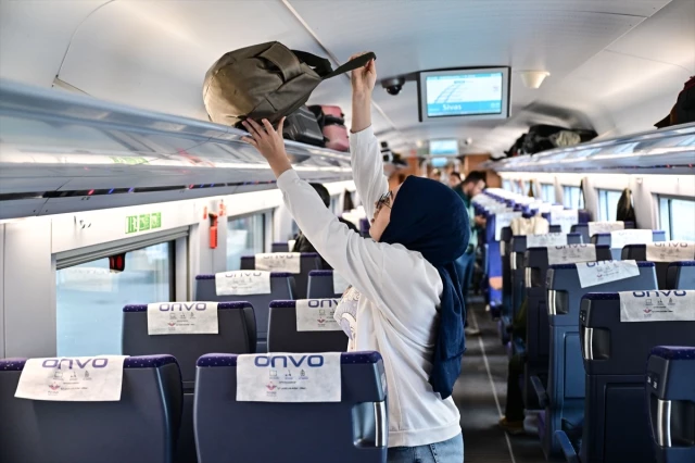 Seyahat süresi 7 saate düştü! İstanbul-Sivas yüksek hızlı tren seferleri başladı