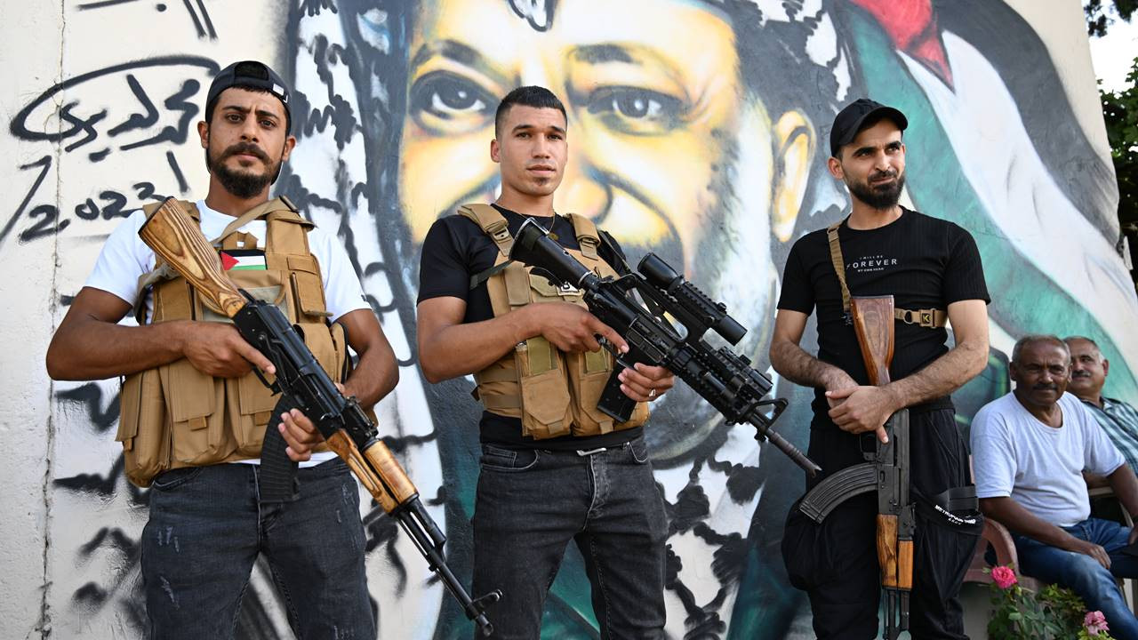 Lübnan da İç ve Dış Etkiler Kilit Rol Oynuyor