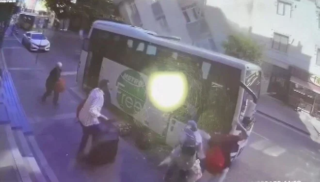 Küçükçekmece’de Bina Çöktü: 1 Kişi Hayatını Kaybetti, 7 Kişi Yaralı