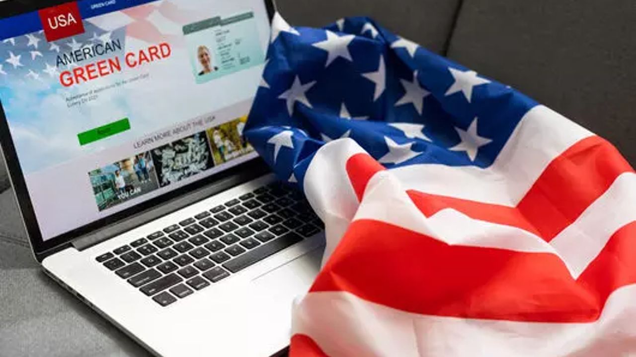 Diversity Visa Programı Kapsamında Green Card Başvuruları Alınıyor