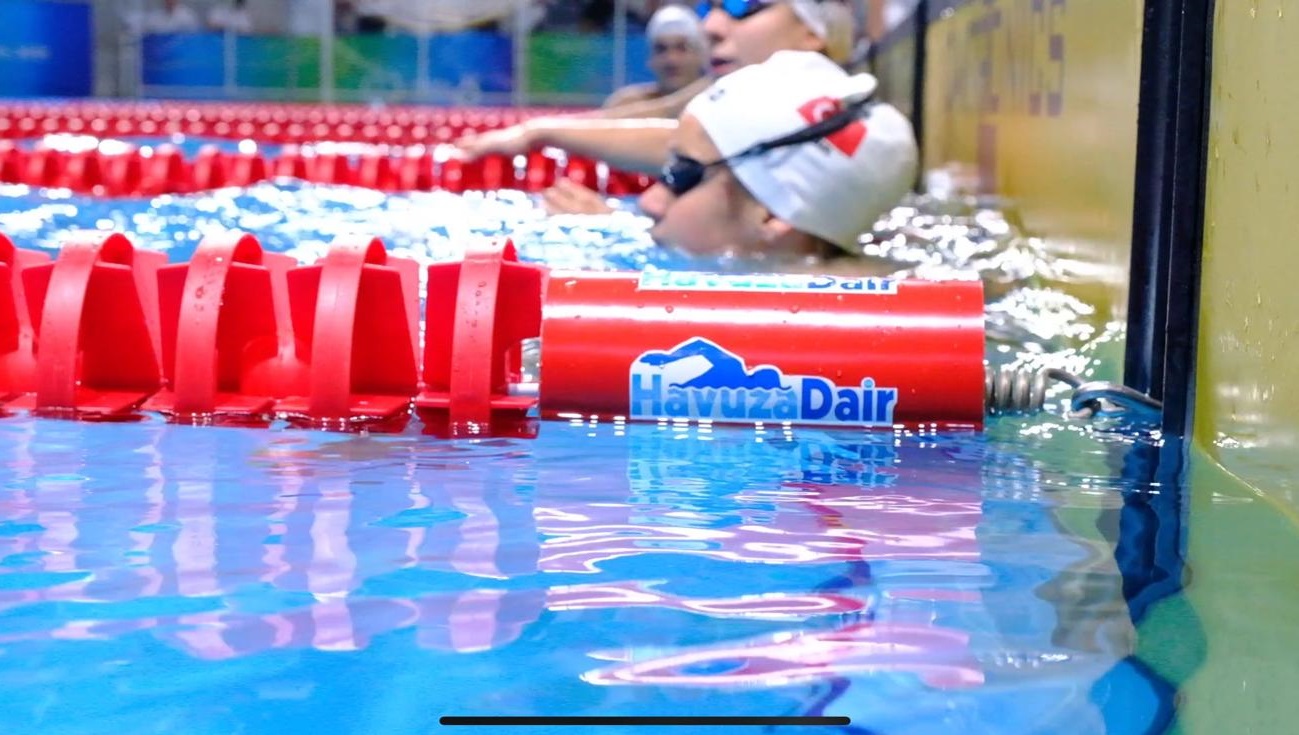 Olimpik Havuzlarda Departaşı ve Kulvar Seperatörlerinin İşlevi ve Önemi