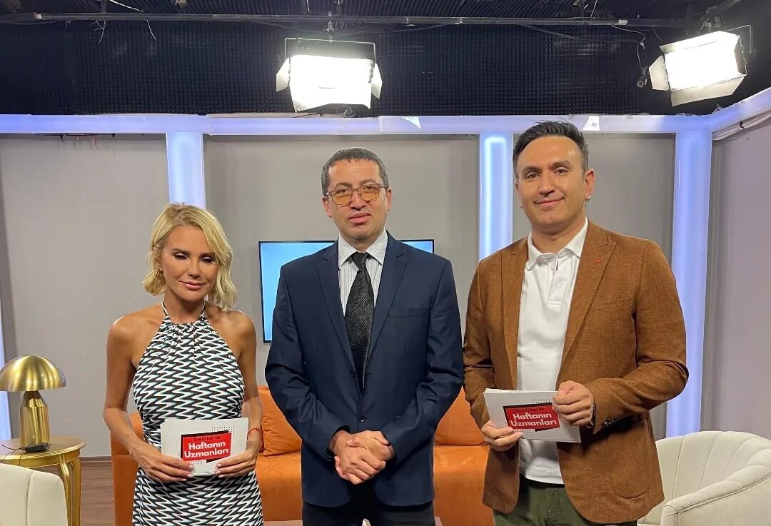 Moderator Salih Emrah: Kişisel Gelişimin Ustası