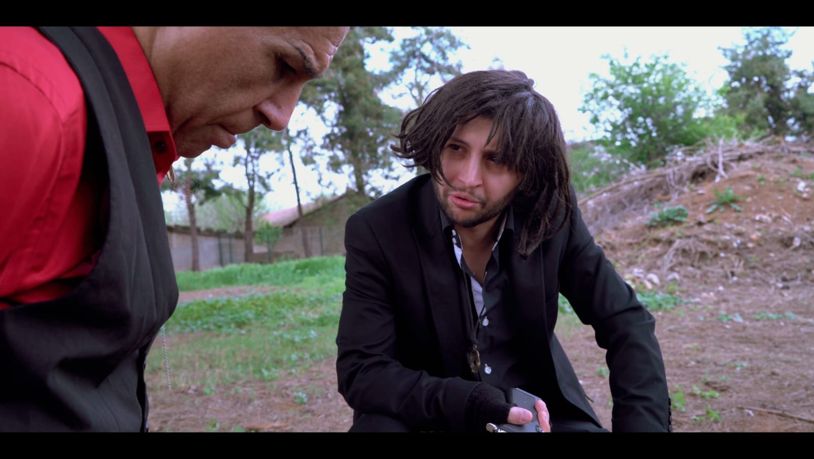 Beyaz Zenciler: Federal Şef-ik’in Kayıp Çantası