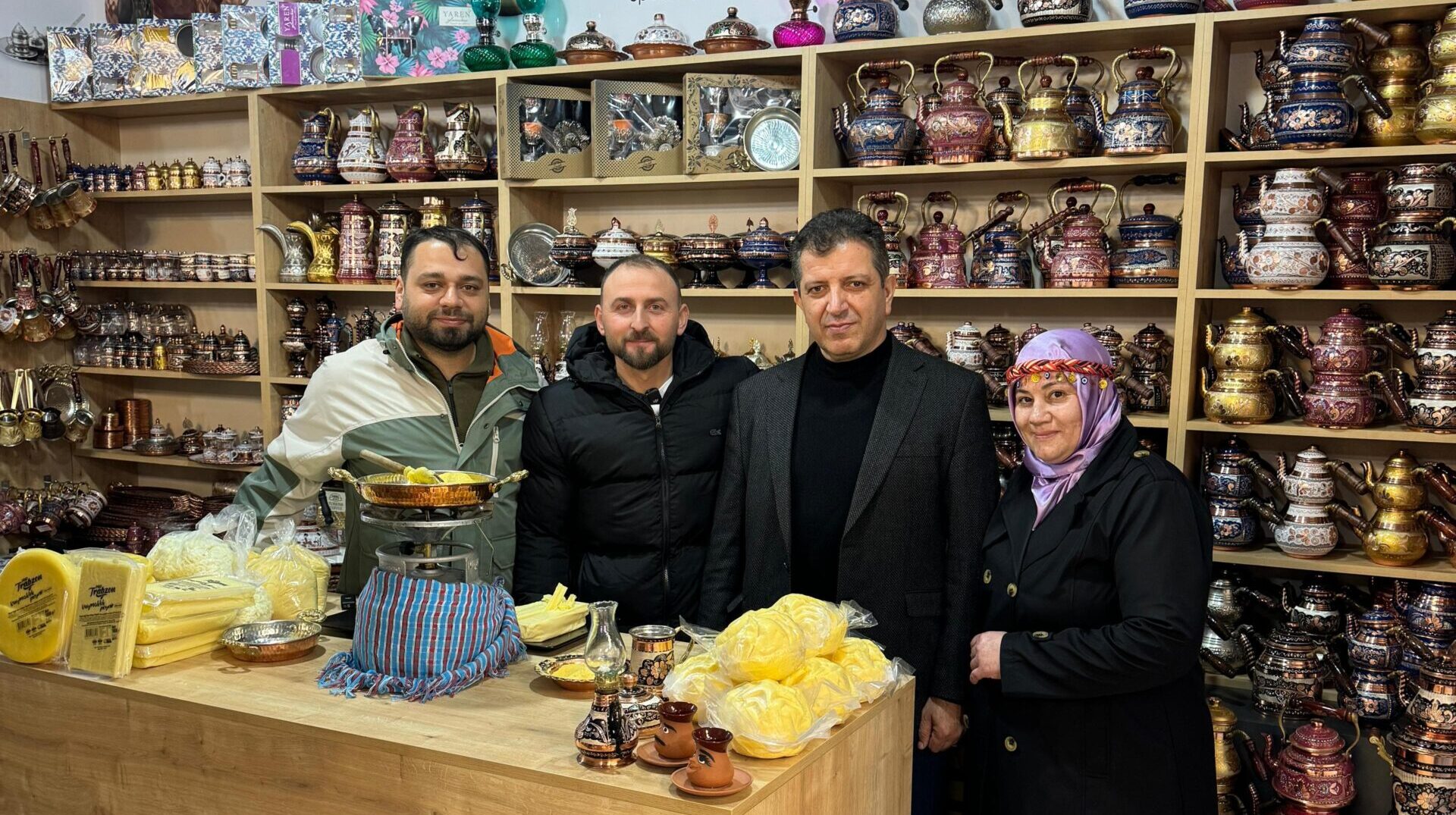 BALIKLA KONUŞAN ADAMDAN HAUNEDY’DE KUYMAK ŞOVU