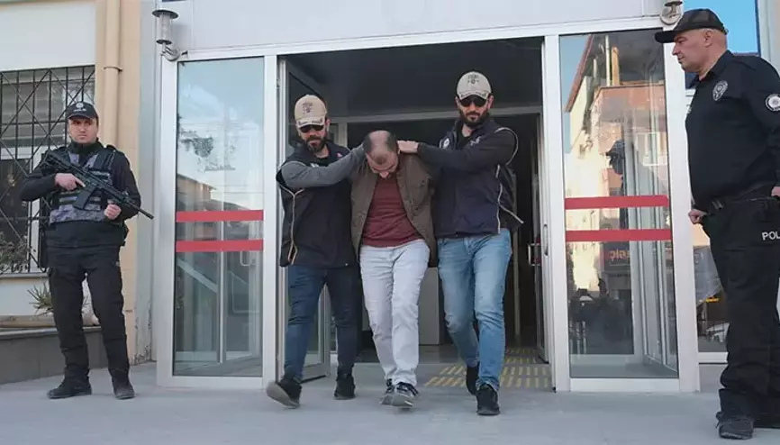 Cumhurbaşkanına hakaret Gerekçesiyle Yargılanan Doktora Hapis Talebi